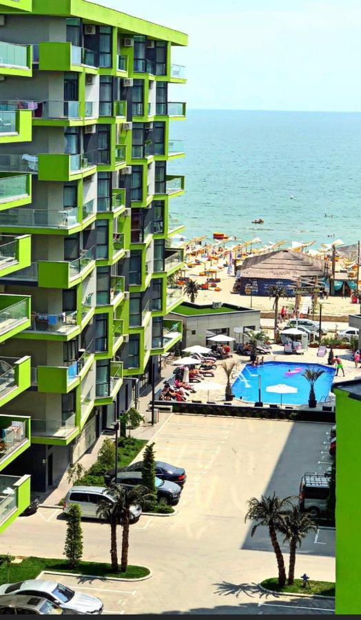 Apartament Rebeca Lux By Alezzi Beach Resort Năvodari Exteriör bild