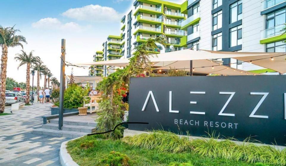 Apartament Rebeca Lux By Alezzi Beach Resort Năvodari Exteriör bild