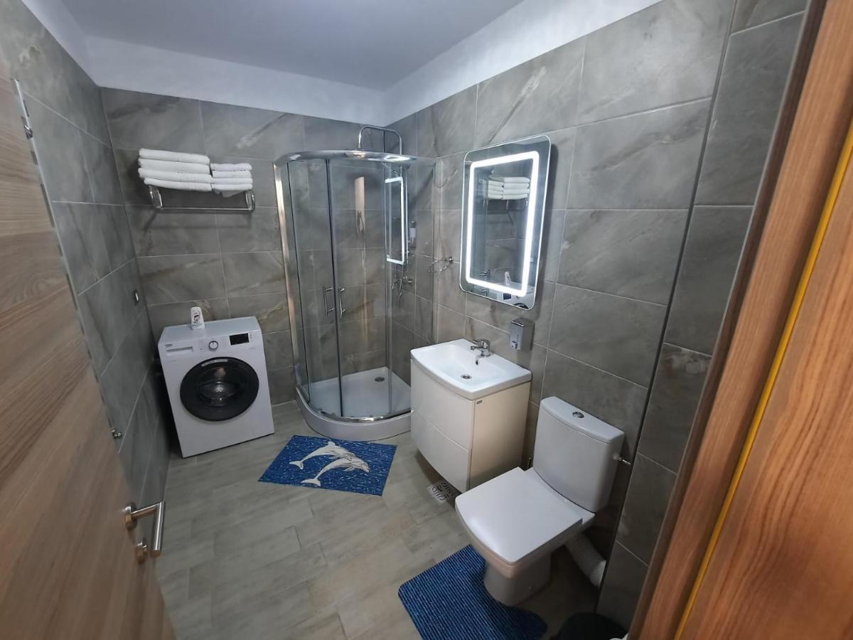 Apartament Rebeca Lux By Alezzi Beach Resort Năvodari Exteriör bild
