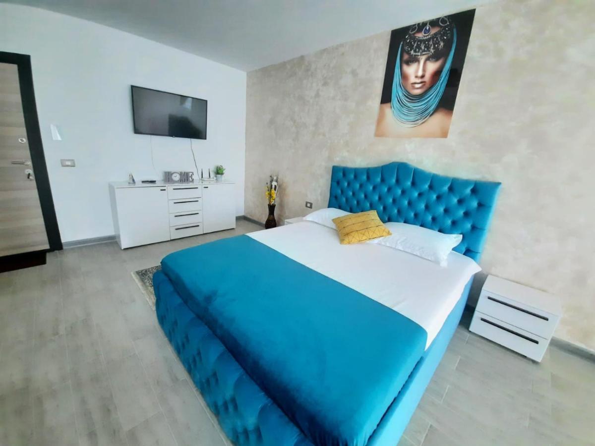 Apartament Rebeca Lux By Alezzi Beach Resort Năvodari Exteriör bild