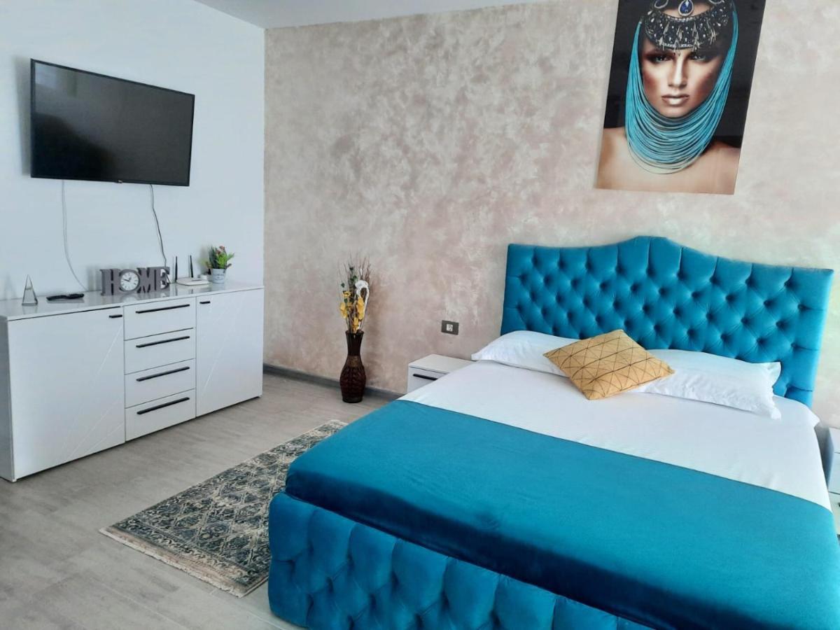 Apartament Rebeca Lux By Alezzi Beach Resort Năvodari Exteriör bild