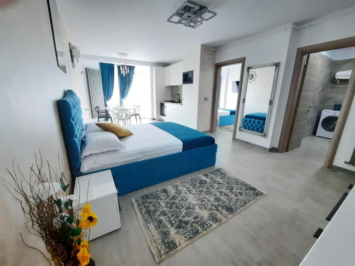 Apartament Rebeca Lux By Alezzi Beach Resort Năvodari Exteriör bild